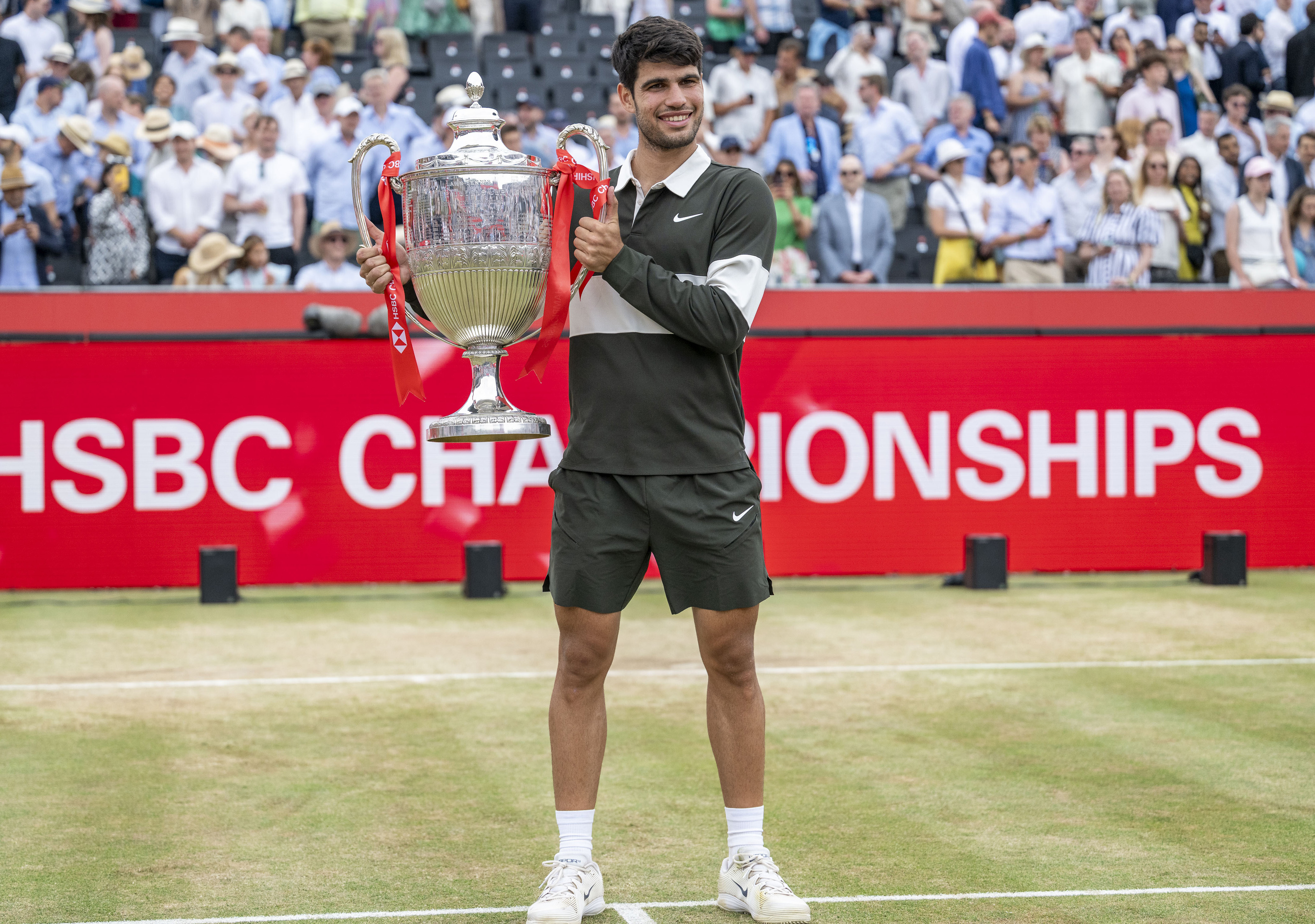 LOL英雄联盟直播-德国网球队力克欧洲网球队，阿尔卡拉斯制霸全场