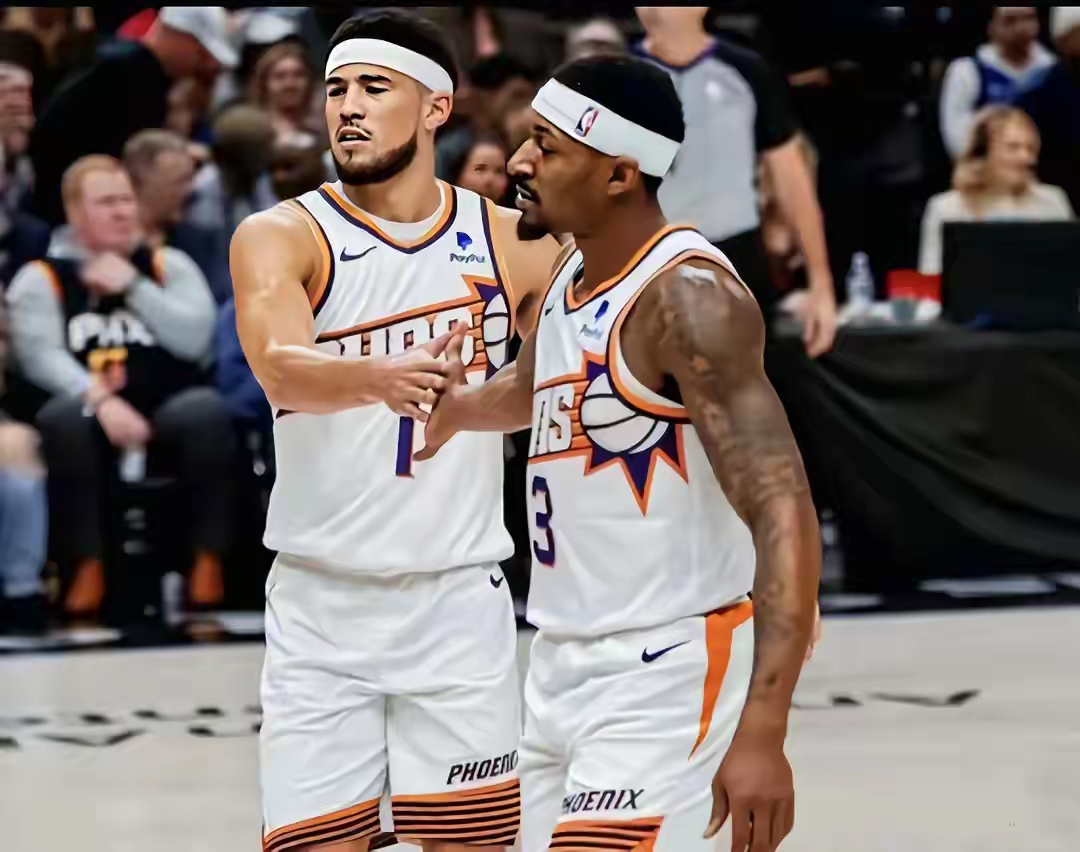 包含鹈鹕险胜热火，乔治关键制胜的词条