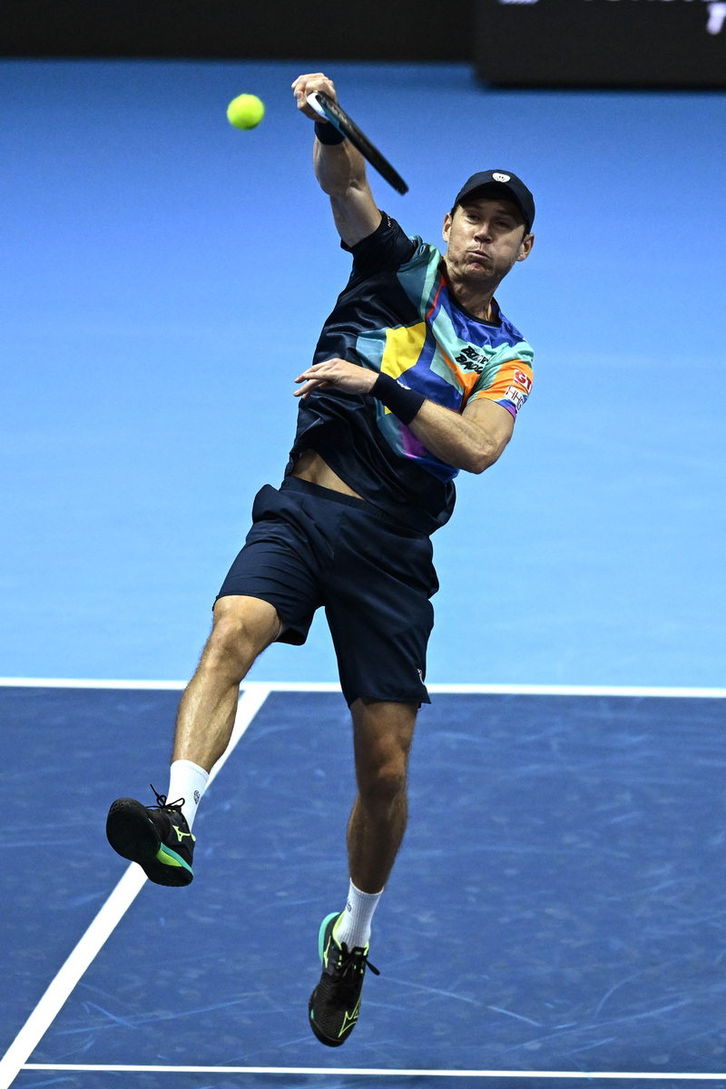 英国网球队绝地反击西班牙网球队，瓦林卡绝境逆转