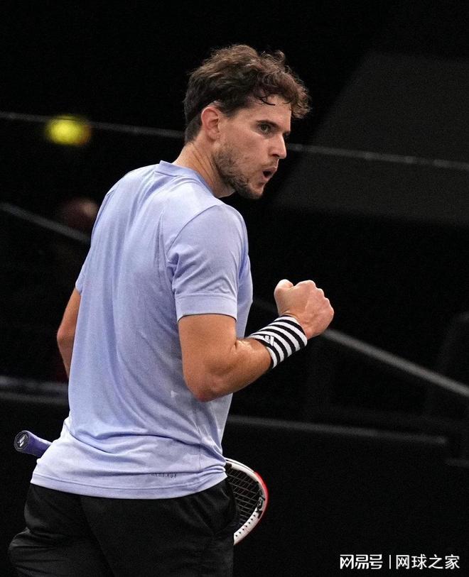 英国网球队绝地反击西班牙网球队，瓦林卡绝境逆转