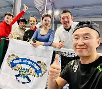 包含意大利网球队爆冷美国网球队，瓦林卡爆发神勇的词条