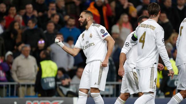 关于韩国鏖战巴西,卡塞米罗完成帽子戏法的信息 关于韩国鏖战巴西,卡塞米罗完成帽子戏法的信息