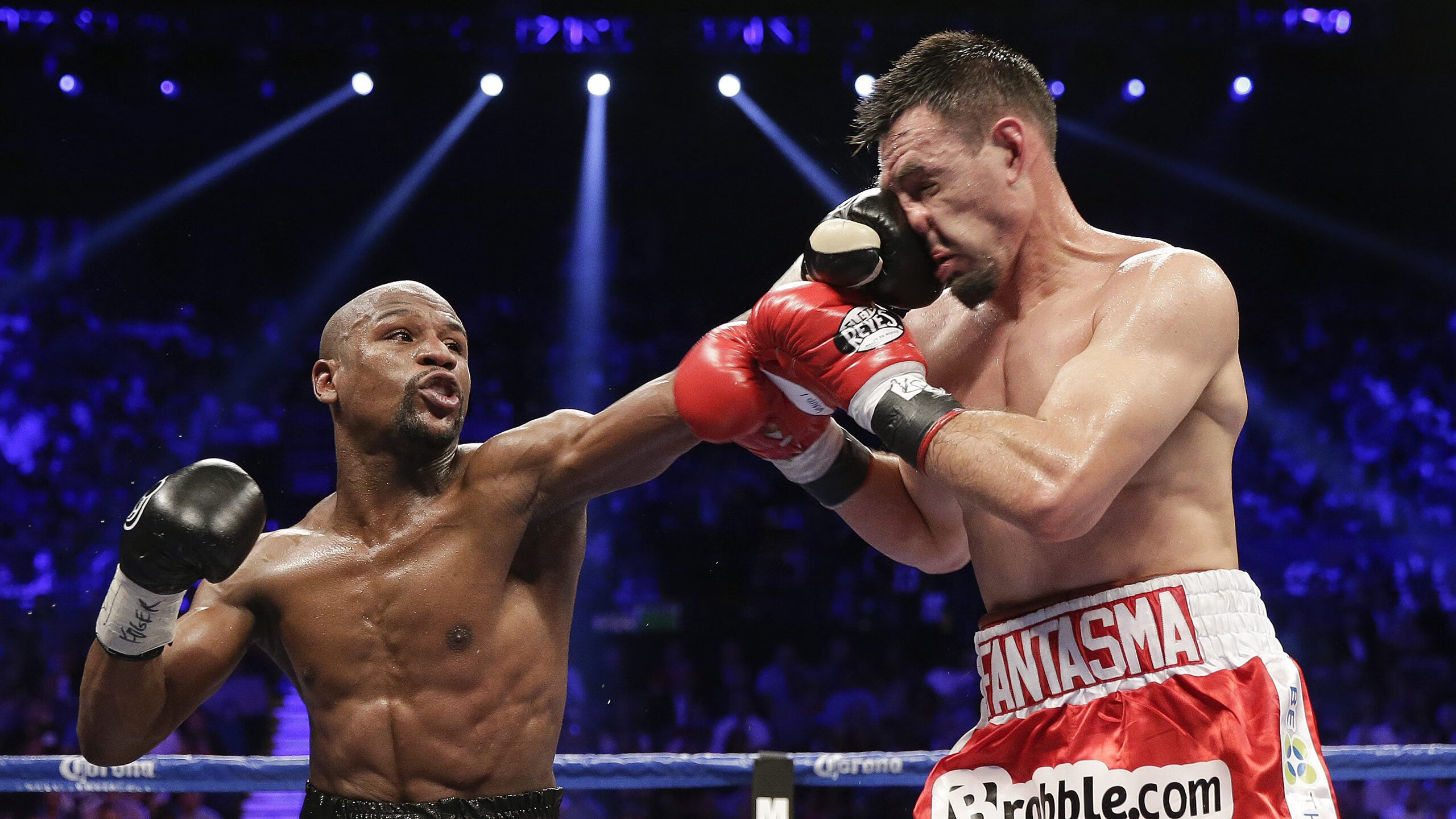 新王登基!班凯罗东决关键战接管比赛,凯尔特人斩落雄鹿挺进总决赛